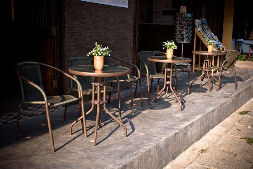 La-Mer Hotel Chiang Mai Bagian luar foto